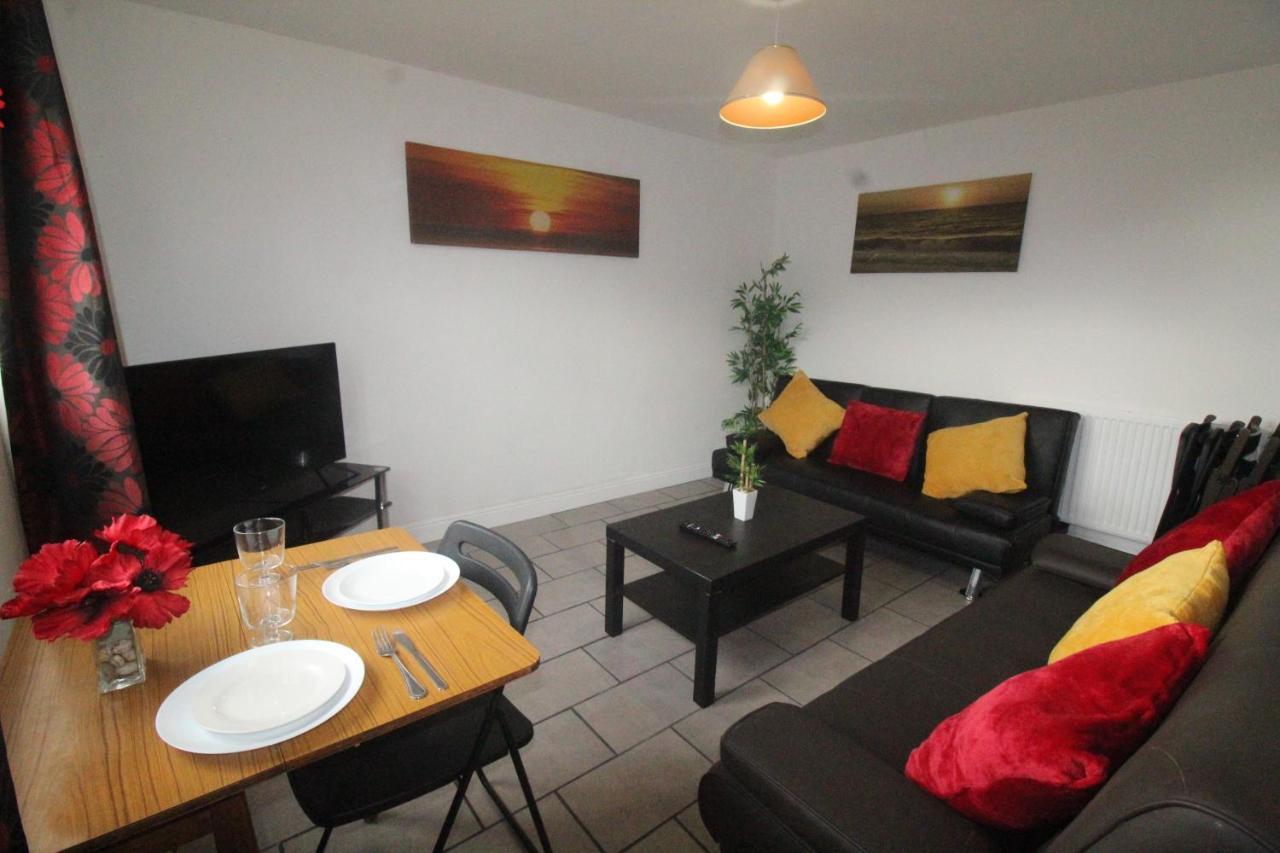 Dinnington House Dinnington By Smart Corporate Stays Екстер'єр фото